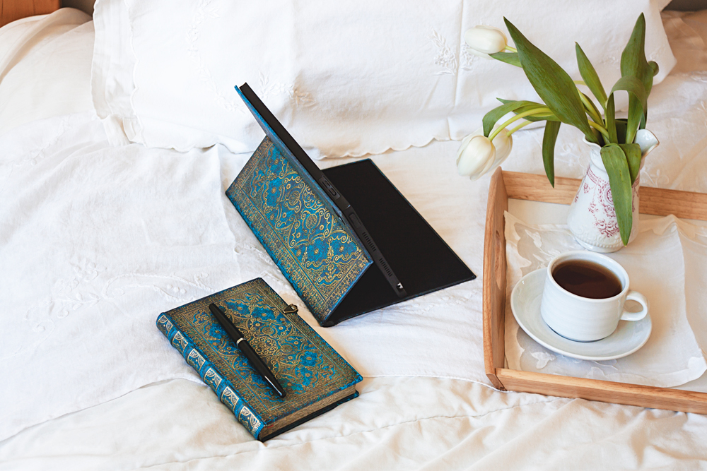 eXchange Azure Tablet Cover iPad